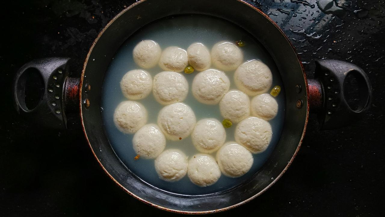 De aloo pobre a rasogulla bengali: preparações de alimentos a todo vapor na sede do BJP