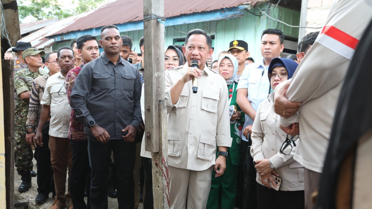 Mendagri Tito Karnavian Tinjau BSPS de Kendari, Tegaskan Negara Harus Hadir para Rakyat