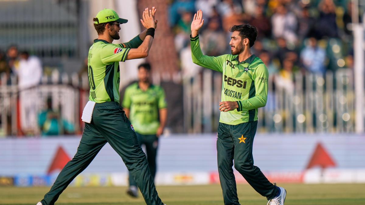 PAK vs AUS, 1º ODI: Paquistão supera a Austrália enquanto Minhas faz história