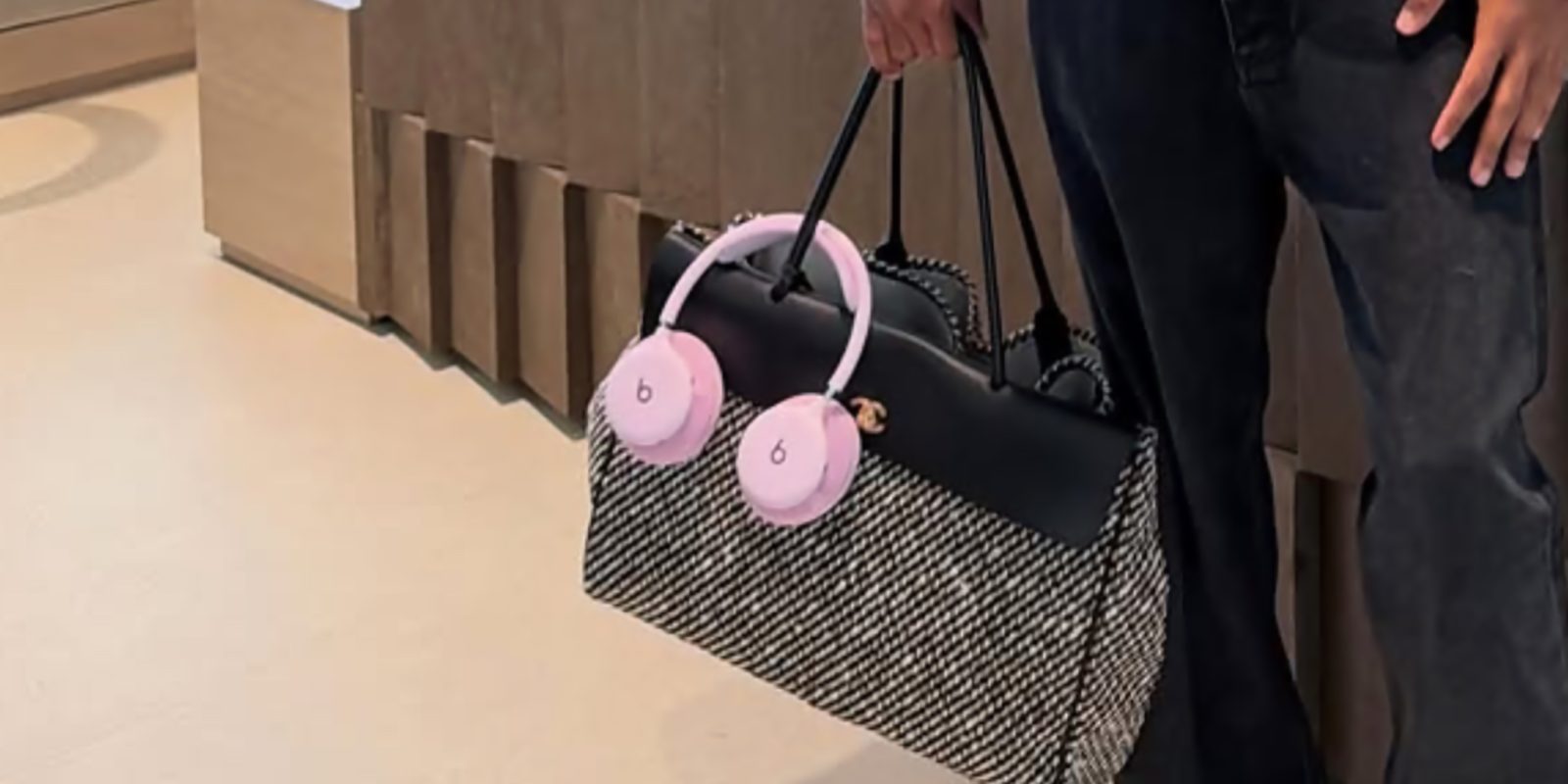 Próximos fones de ouvido Beats provocados por Lamine Yamal: novo design, colorway rosa