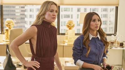 Kate Hudson e Brenda Song na 2ª temporada de Running Point