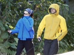 Sta diventando serio! Kendall Jenner e Jacob Elordi hanno immaginato di fare una passeggiata romantica a Byron Bay mentre lei lo raggiunge nella sua nativa Australia per “festeggiare il suo compleanno con la famiglia e gli amici”