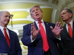 Trump si scontra con un repubblicano ribelle definendolo un “bullo” durante uno scontro esplosivo sulla guerra con l’Iran