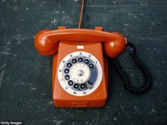 PETER HITCHENS: Le reliquie del mio passato trovate in un cassetto mentre ripulivo il soppalco che hanno suscitato così tanti ricordi vividi…