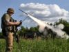 Mentre l’Ucraina coglie la “prima possibilità di vincere”, gli orrori della guerra tornano a casa in Russia