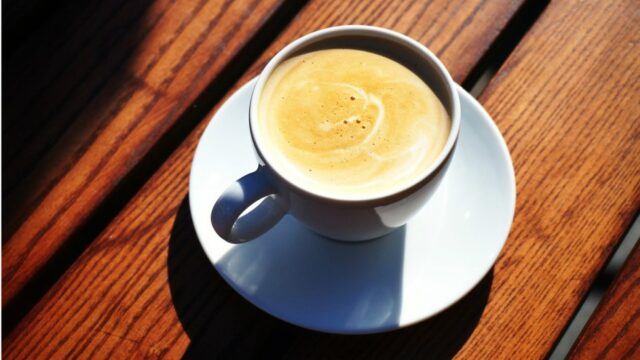 57d8f608a3baf-ilustrasi-kopi-susu_1265_711.jpg
