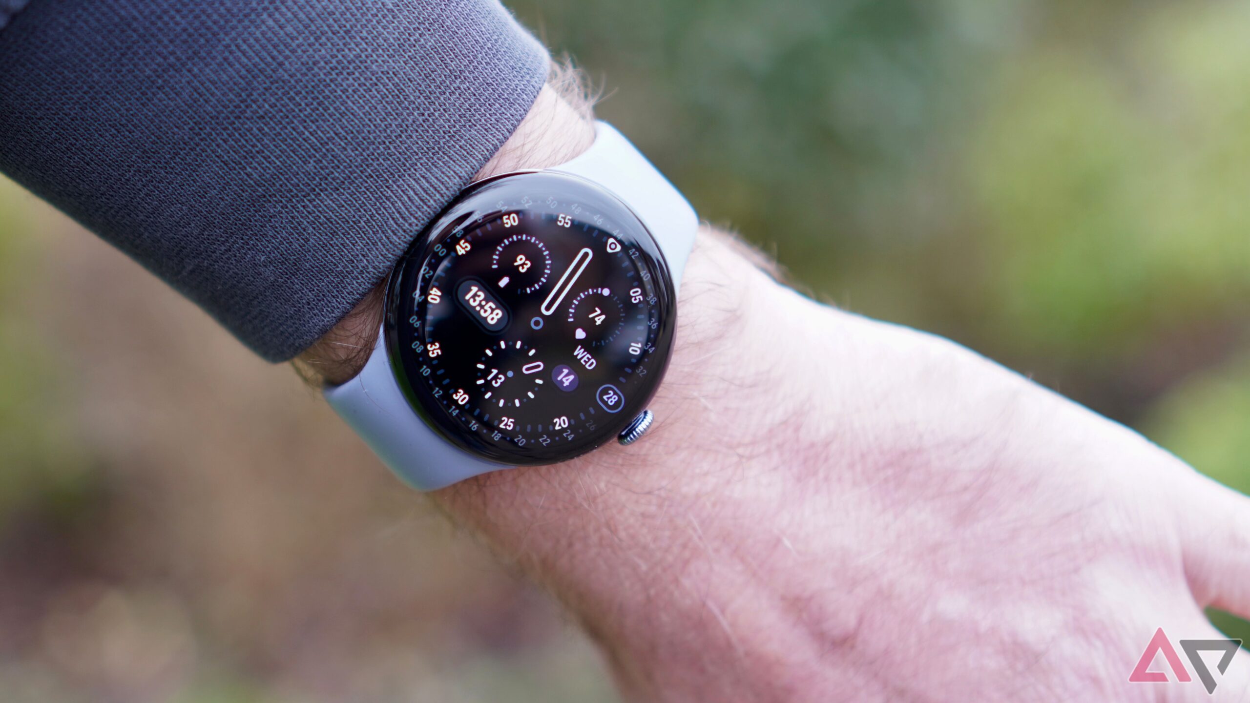 Google Pixel Watch 5 pode ter vazado da maneira mais estranha possível