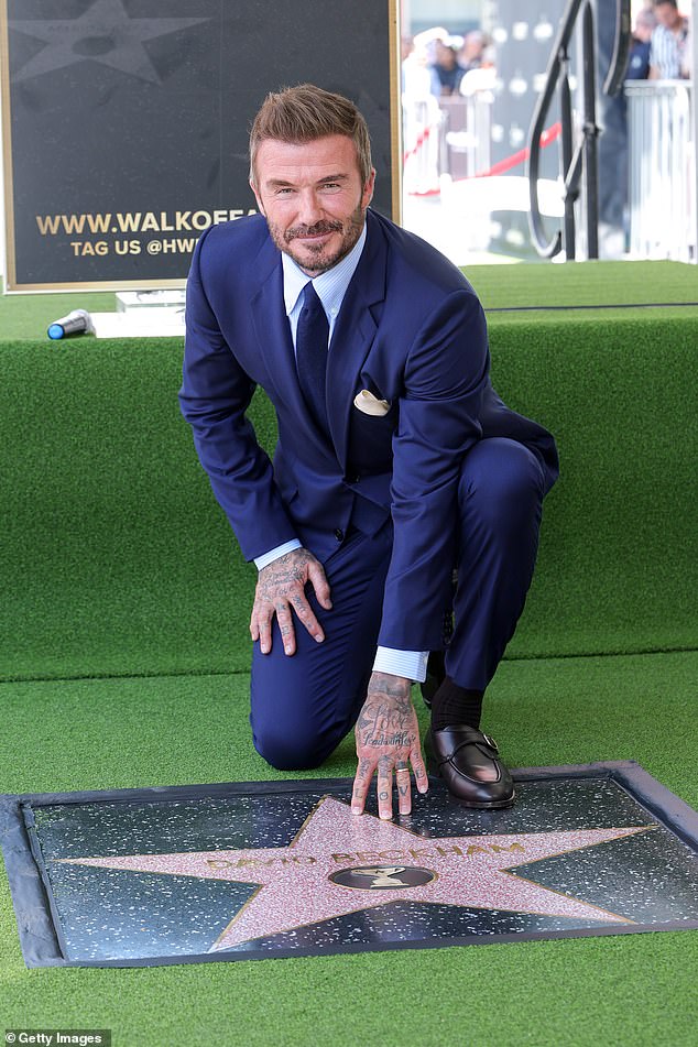 Sir David Beckham revelou sua estrela na Calçada da Fama de Hollywood