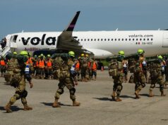 I vicini aiutano i soccorsi mentre il bilancio delle vittime del terremoto in Venezuela raggiunge 235
