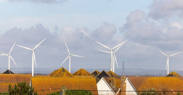 windmills-in-england-640x335.jpg